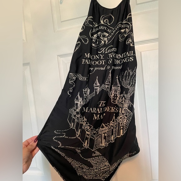Harry Potter “Marauder’s Map” One Piece Swim Suit Size XXL - Picture 2 of 5